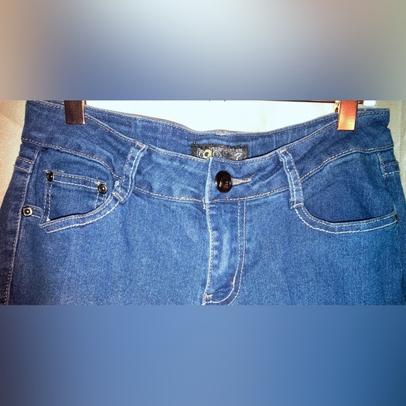 BQB Women’s Distressed Skinny Jeans Size 7 - Picture 4 of 8